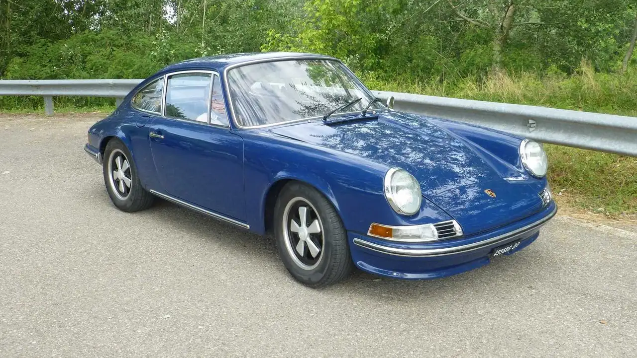 Porsche 911 2400 T, foto 2