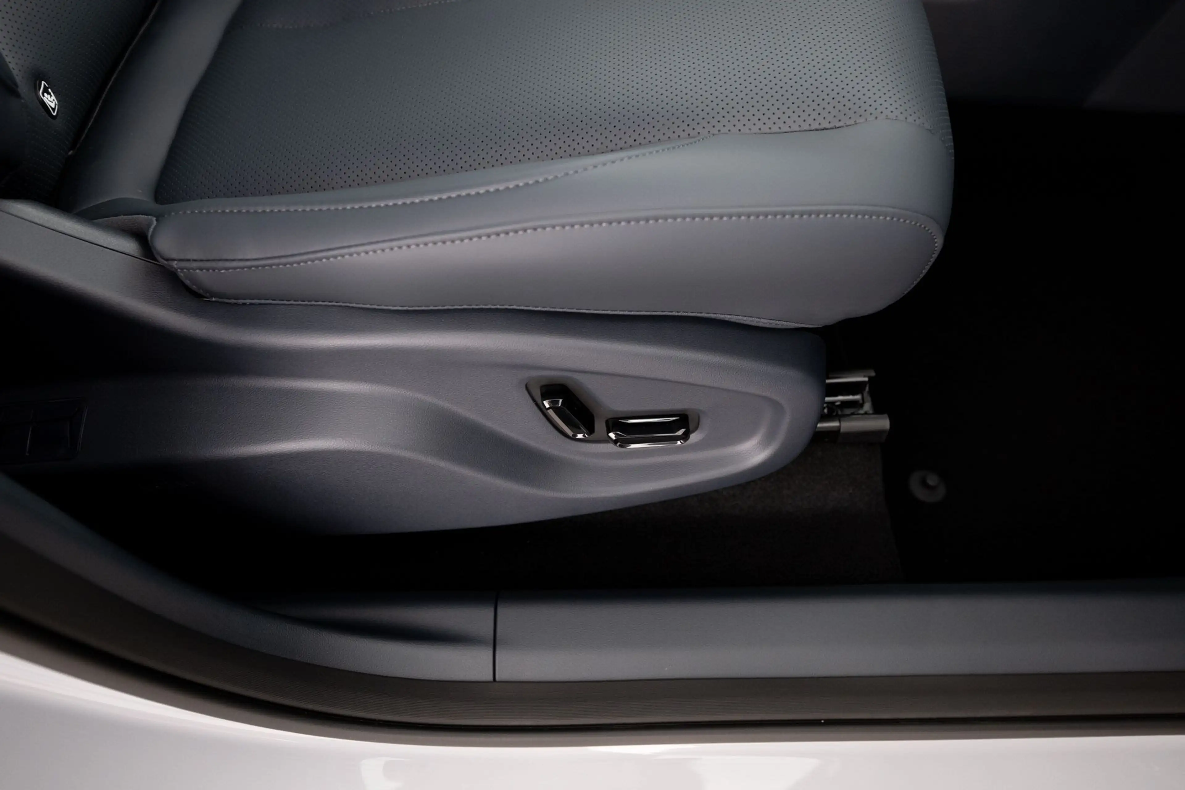 Geely Others PRO NEUWAGEN LAGERAKTION ++ — photo 15