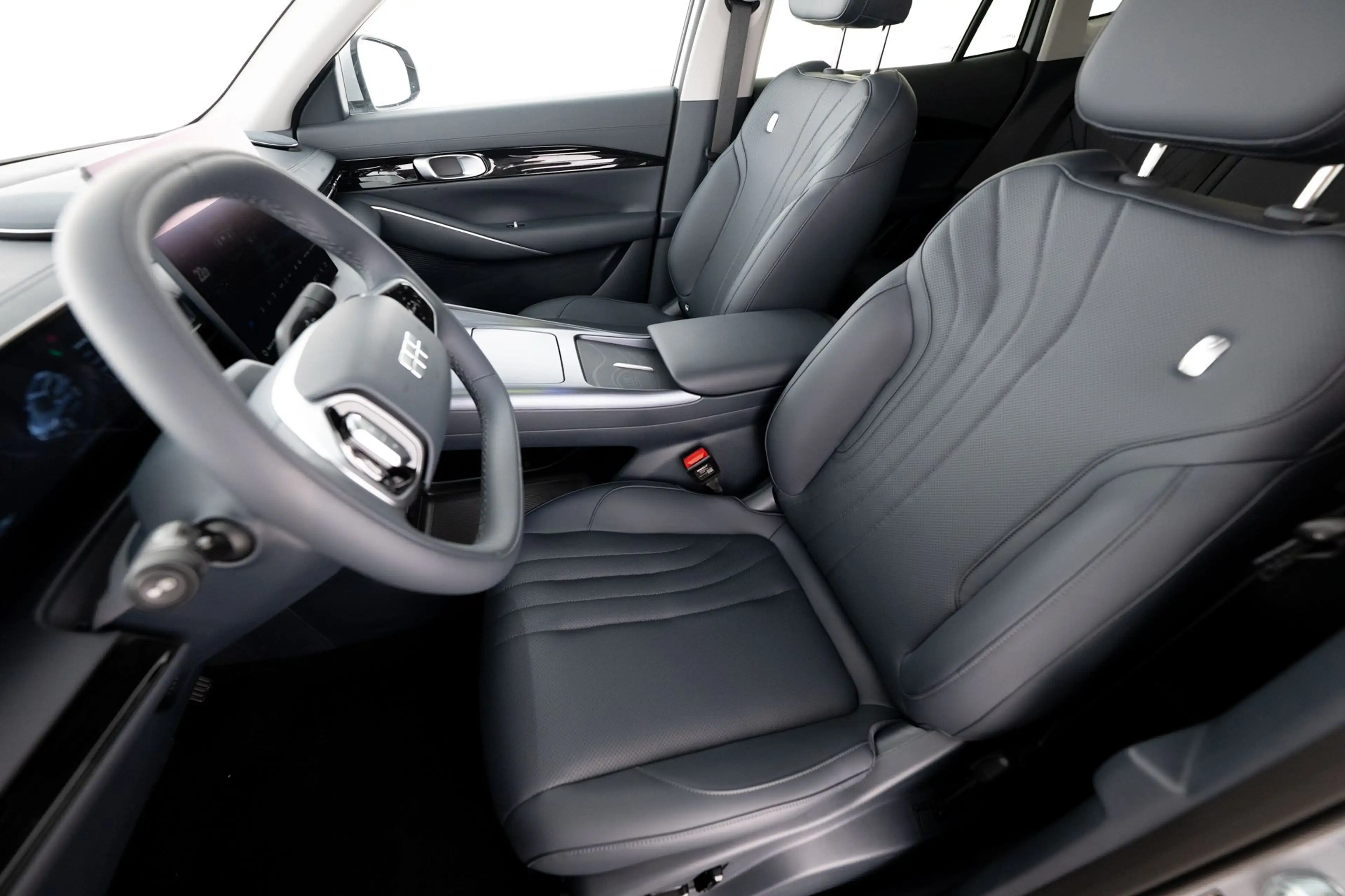 Geely Others PRO NEUWAGEN LAGERAKTION ++ — photo 13