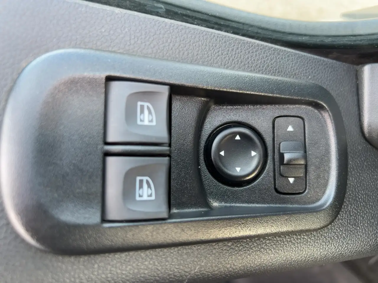 Renault Master 2.3 dCi 135 L1H1 3,3t, миниатюра 16