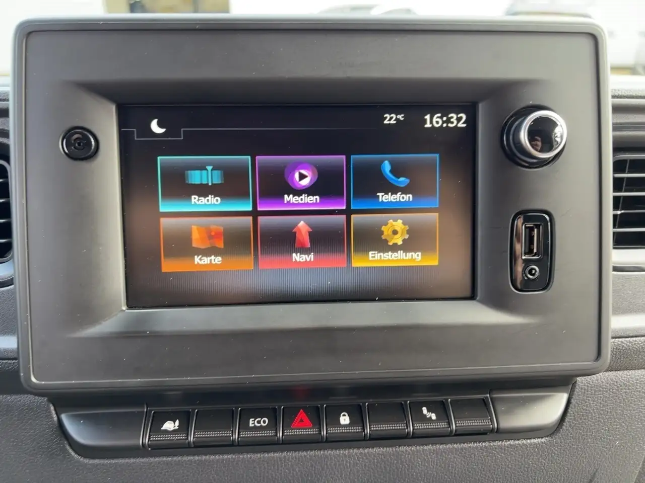 Renault Master 2.3 dCi 135 L1H1 3,3t, миниатюра 12
