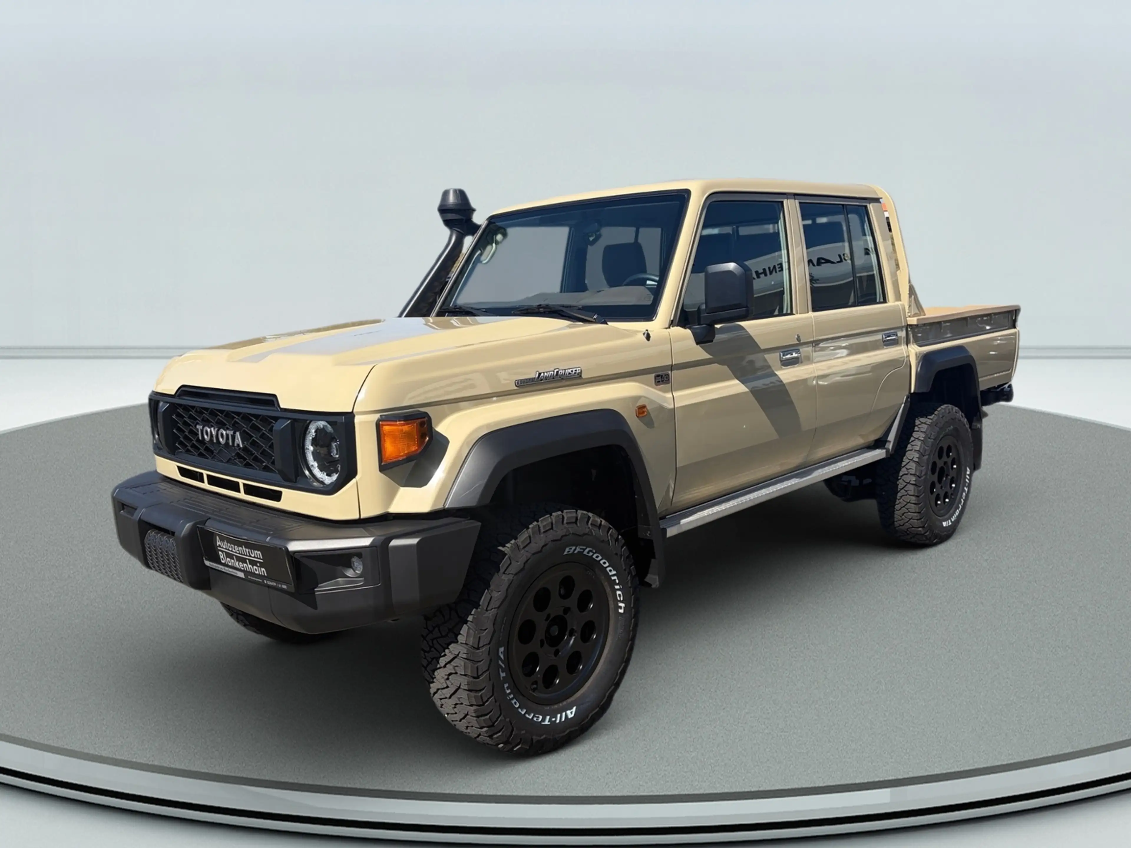 Toyota Land Cruiser GRJ79 DC 40th. OME Höherl.+Deltafelg.+Rostsch.p. — photo 2