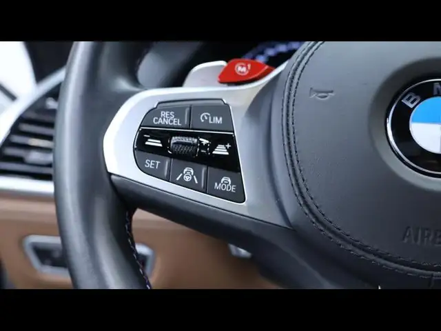BMW X6 M view 14