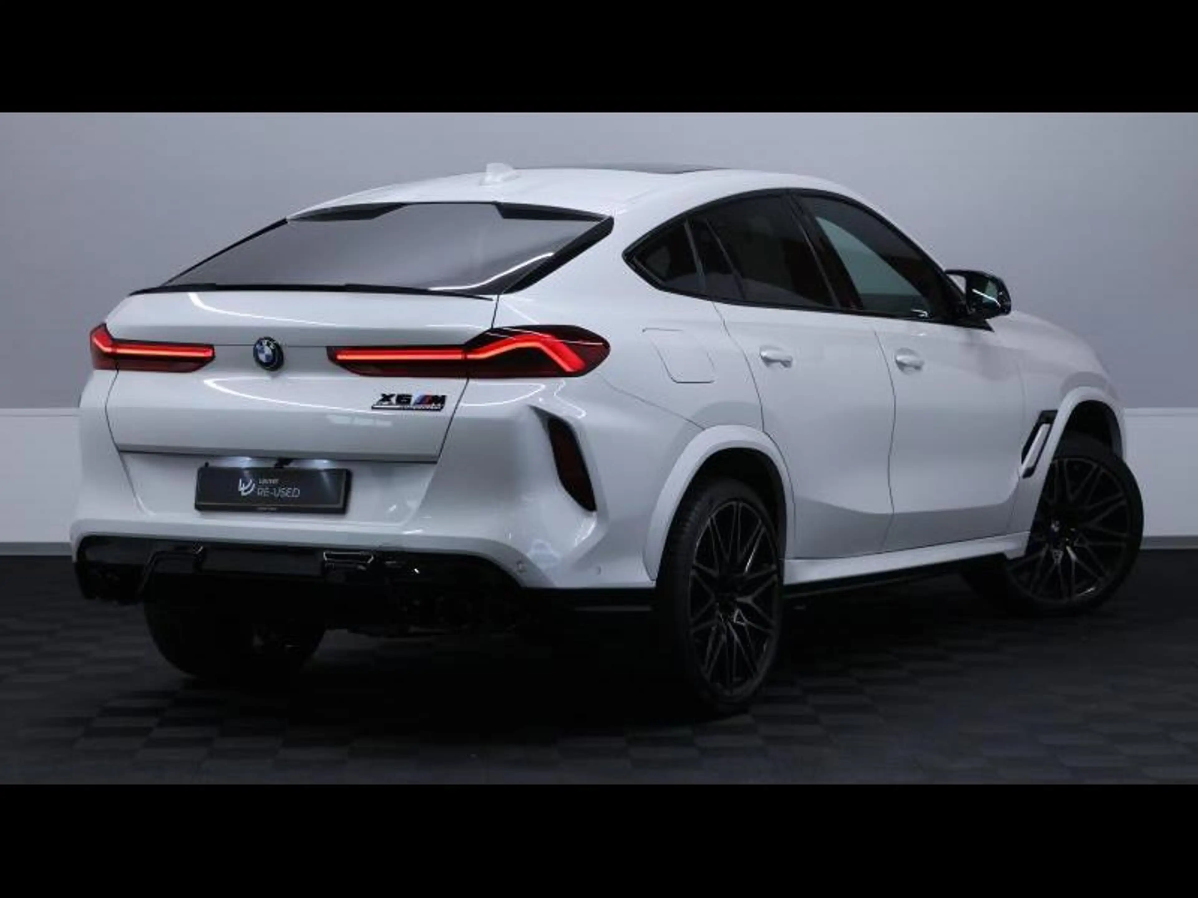 BMW X6 M Competition 4.4 V8 bi-turbo — photo 4