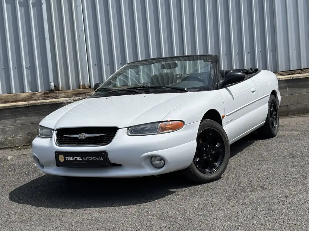 Chrysler Stratus