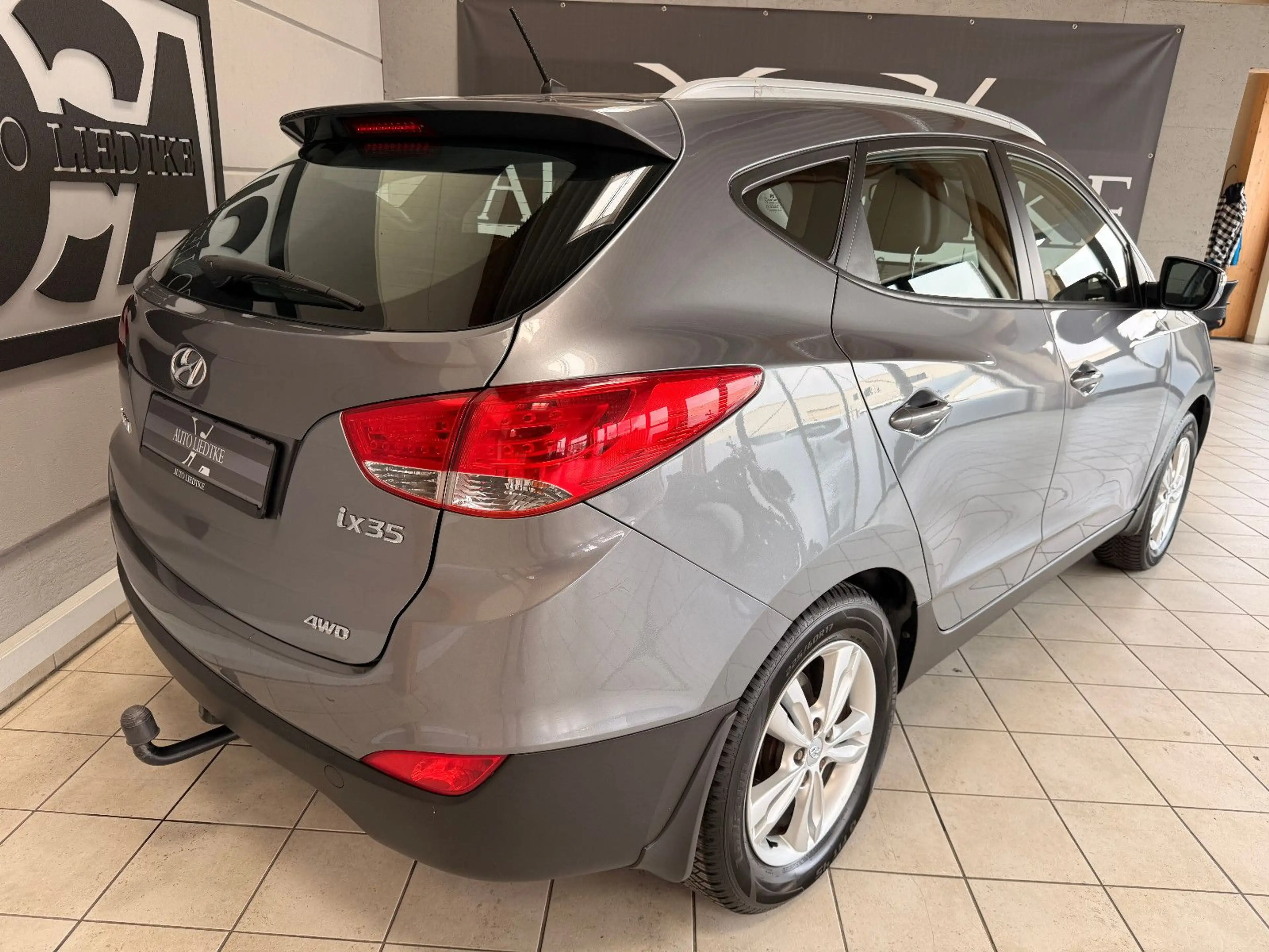 Hyundai iX35 Premium AWD — photo 4