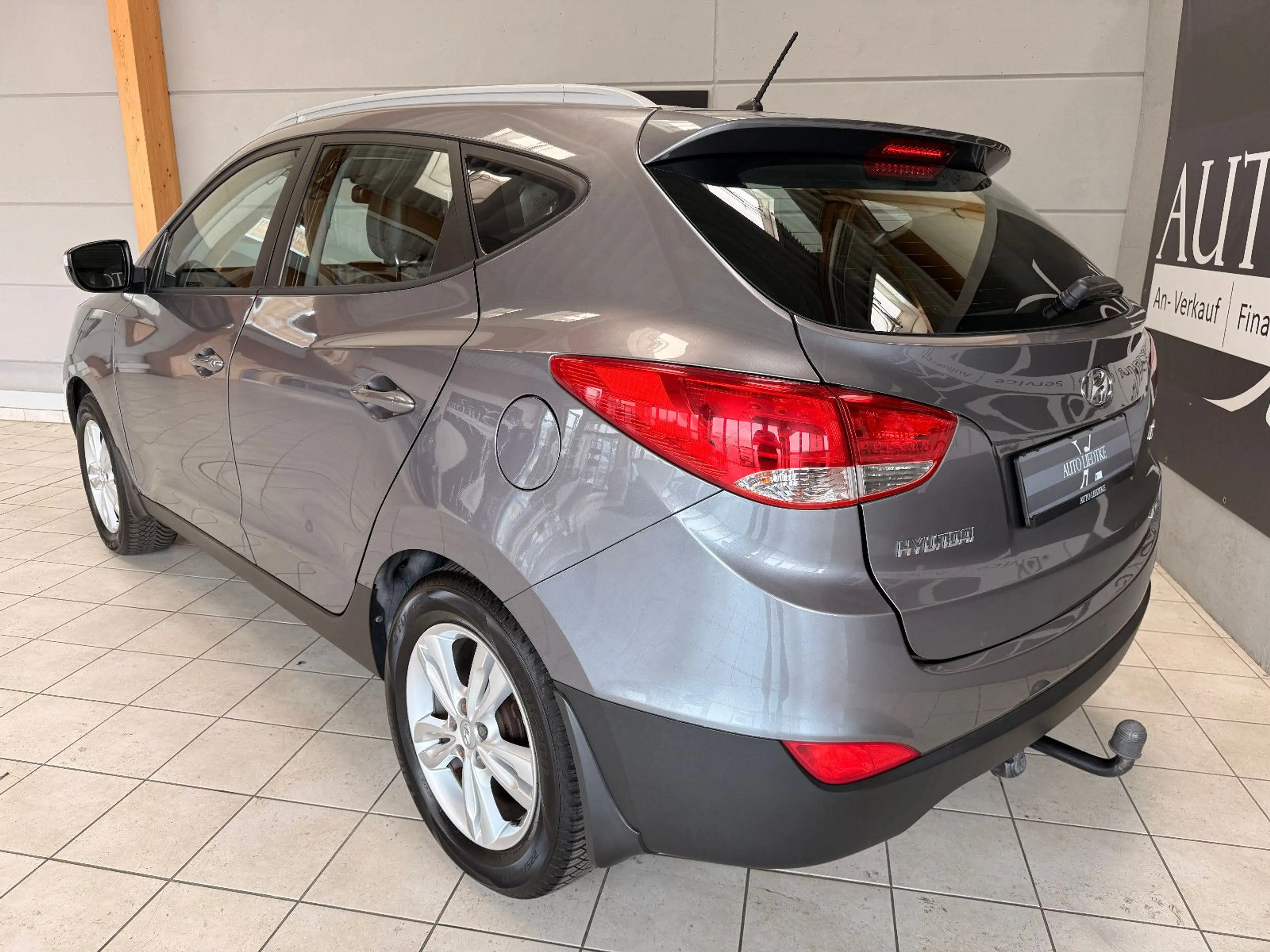 Hyundai iX35 Premium AWD — photo 3