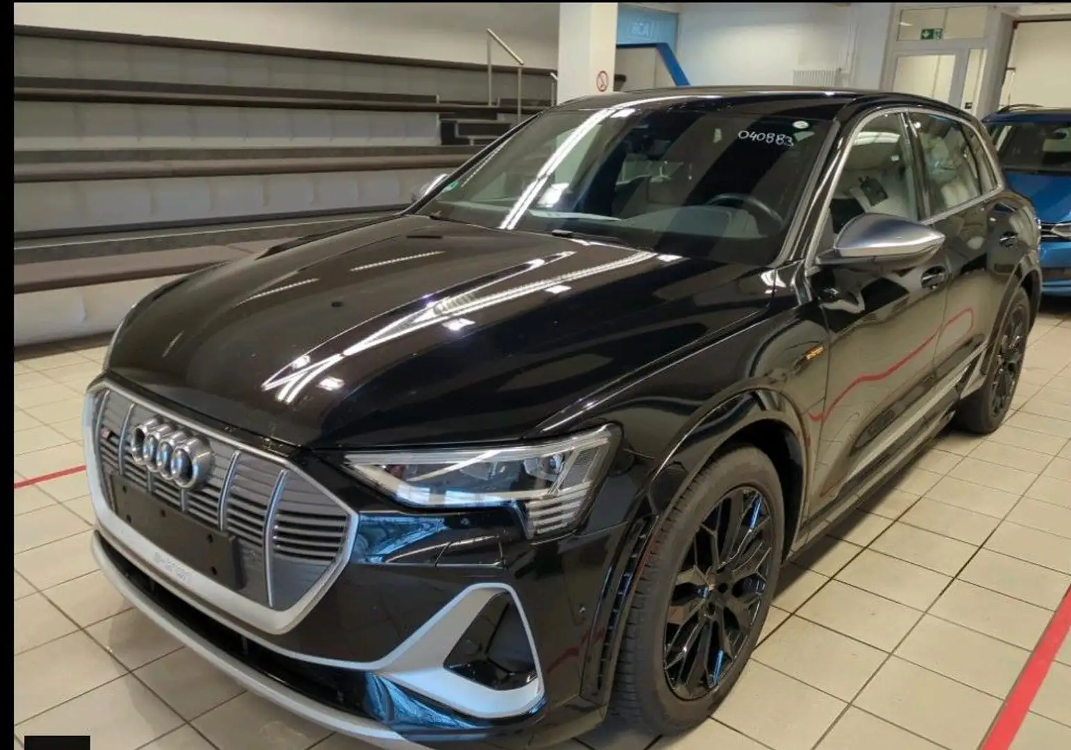 Audi e-tron S quattro /AIR/22"/Memory/Kam/29800 Netto Noir - 1