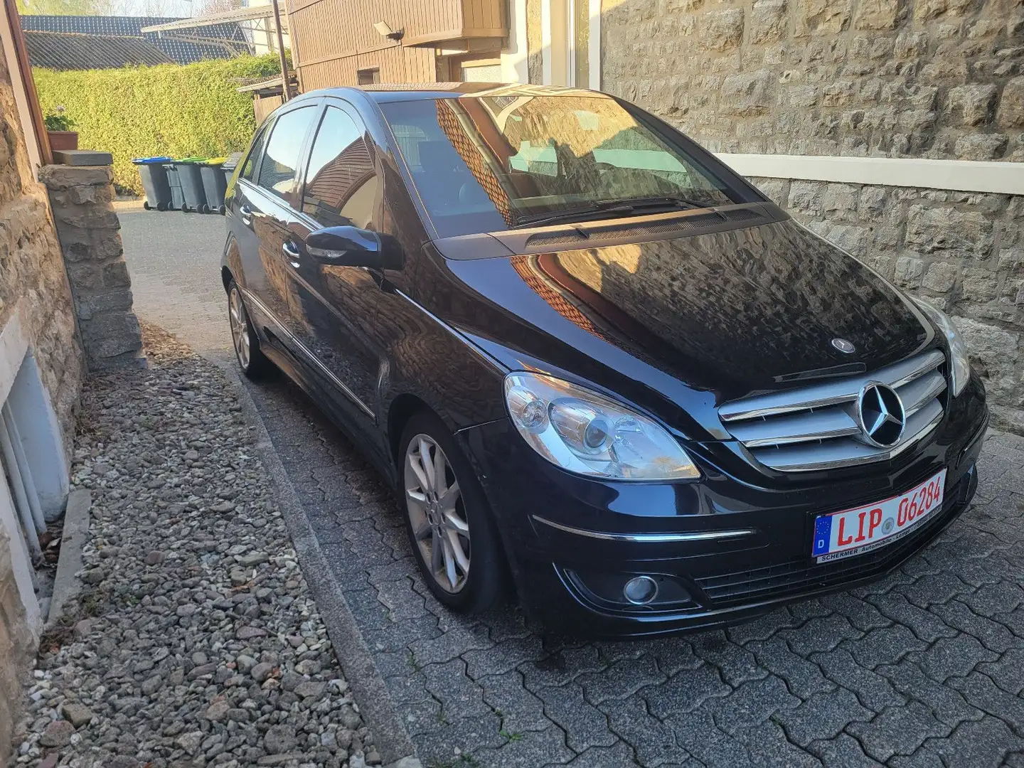 Mercedes-Benz B 180 CDI Special Edition - Kamera Panorama Dach Schwarz - 1