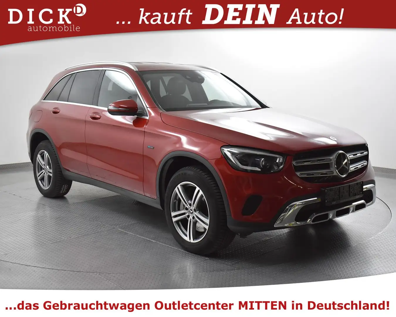 Mercedes-Benz GLC 300 GLC300e 4M MULTIB+NAVI+STNDHZ+KAMER+ACC+AHK+SHZ+ Rouge - 1