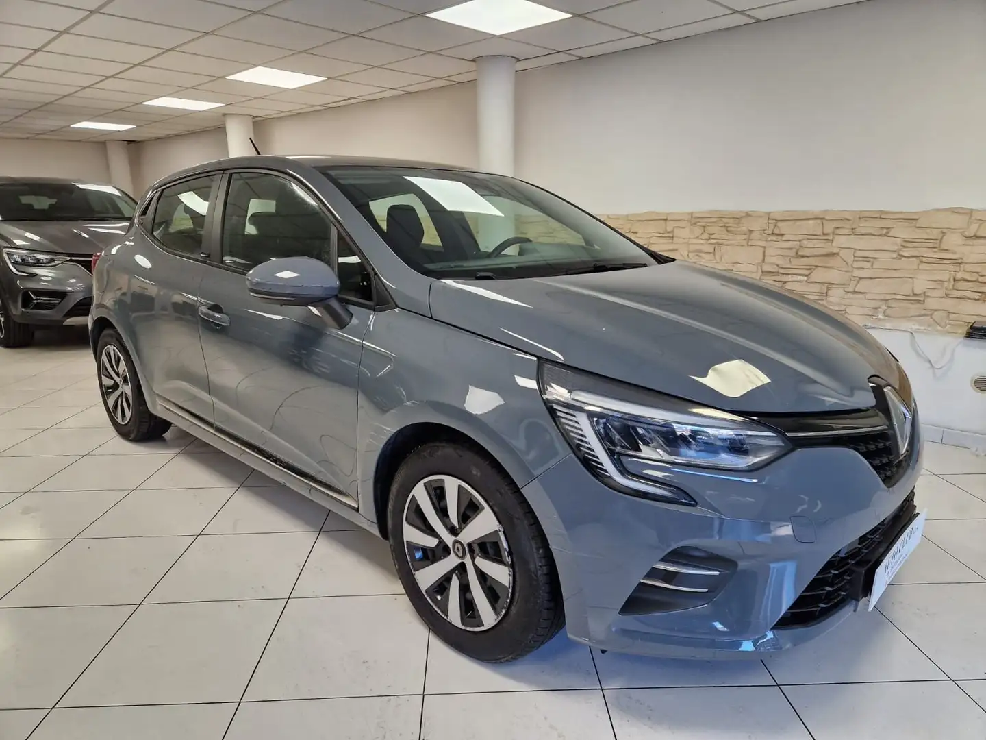 Renault Clio Clio 1.6 E-Tech hybrid Intens 140cv auto my21 Grau - 1