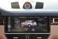 Porsche Cayenne Porsche Cayenne Turbo S E-Hybrid Rot - thumbnail 17