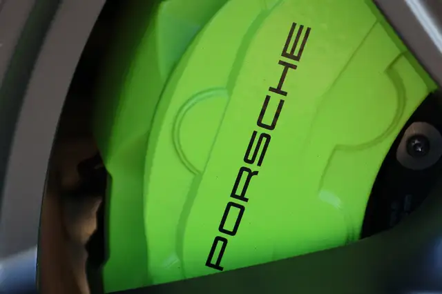 Porsche Cayenne Porsche Cayenne Turbo S E-Hybrid Ansicht 12