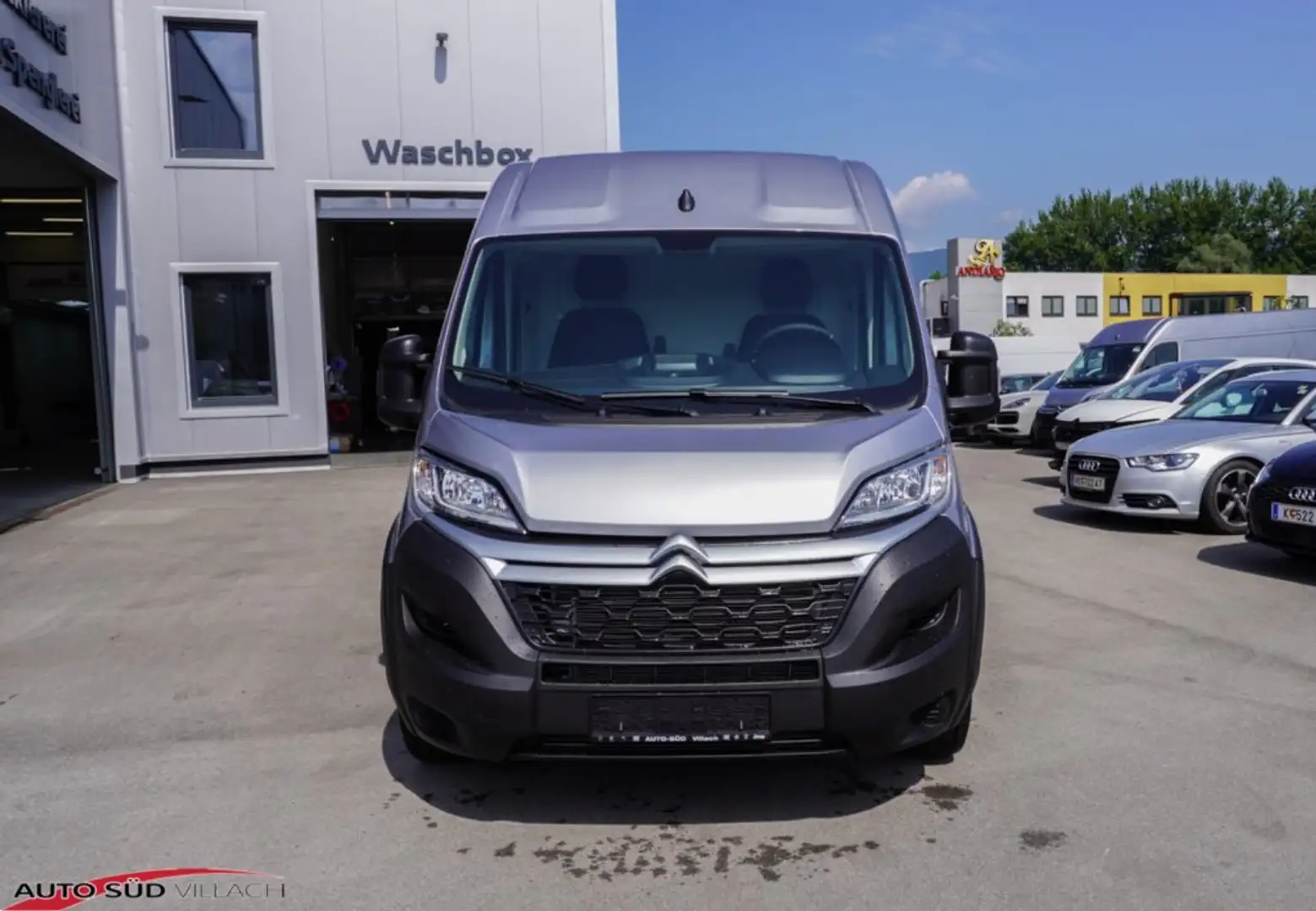 Citroen Jumper Kastenwagen 35+ L4H2 140 Grau - 2