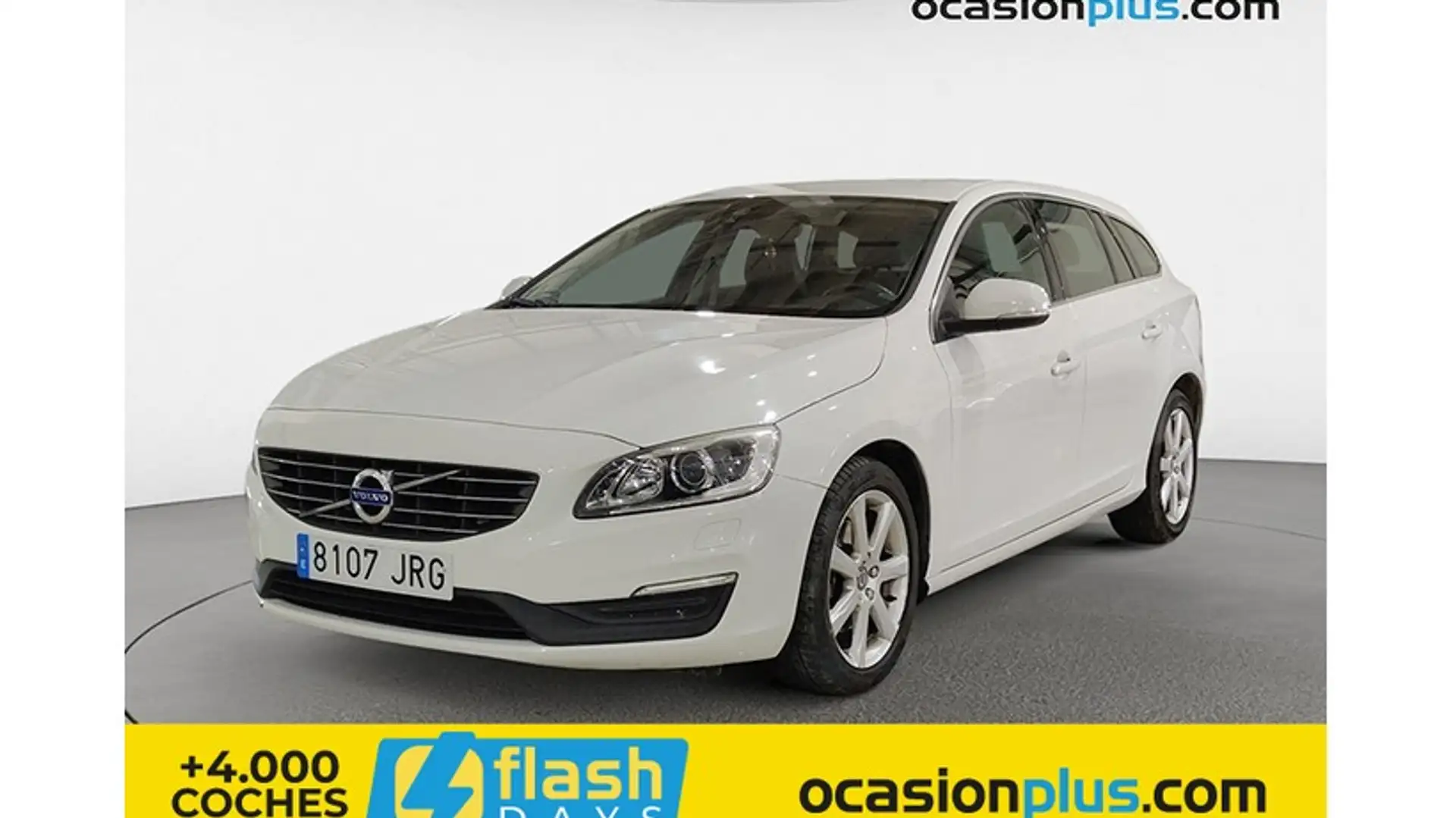 Volvo V60 D3 Momentum Aut. 150 Blanco - 1