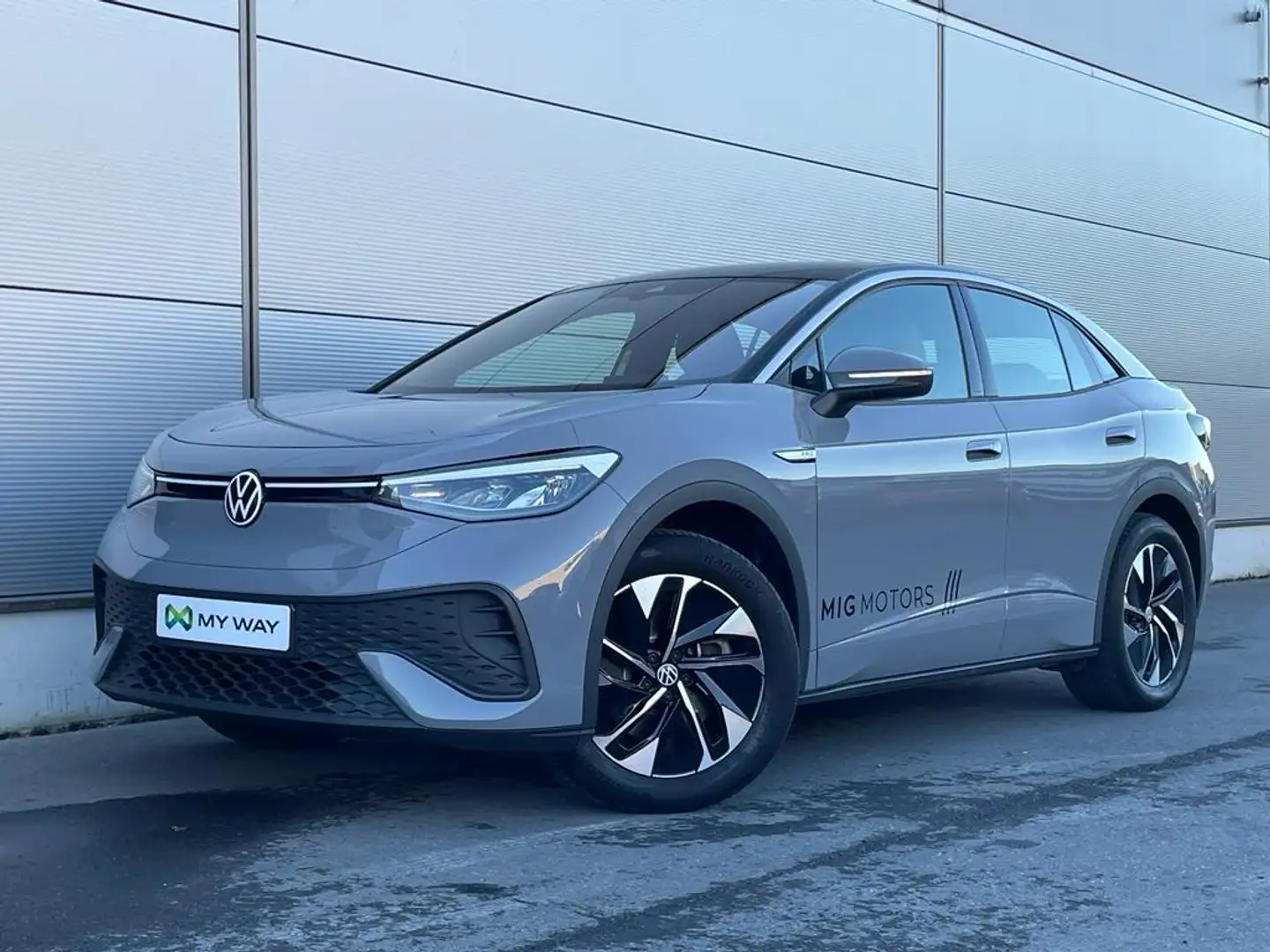 Volkswagen ID.5 Pro Performance 150 kW (204 PS) 77 kWh, 1-speed au Gris - 1