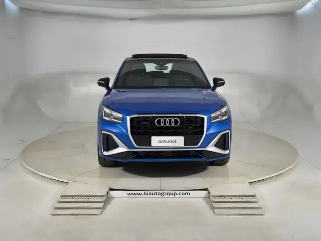 Audi Q2 view 2