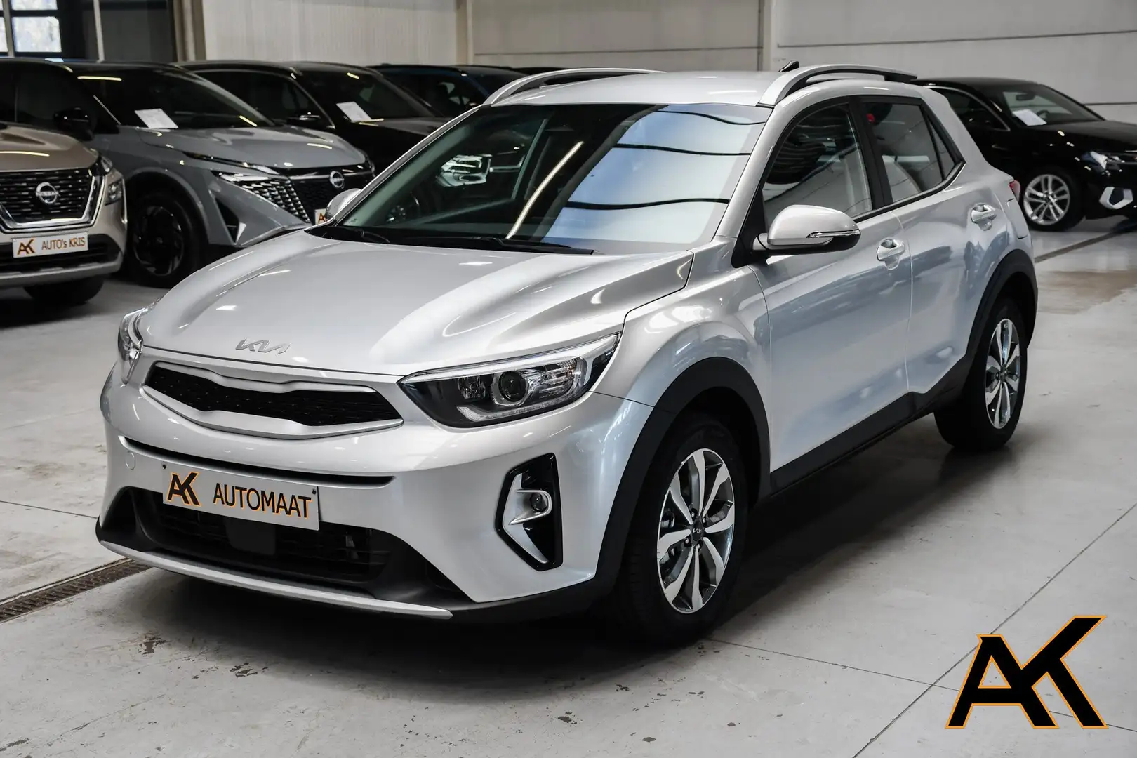 Kia Stonic 1.0 T Style Edition ISG DCT NIEUW - NAVI / CAMERA Argintiu - 1