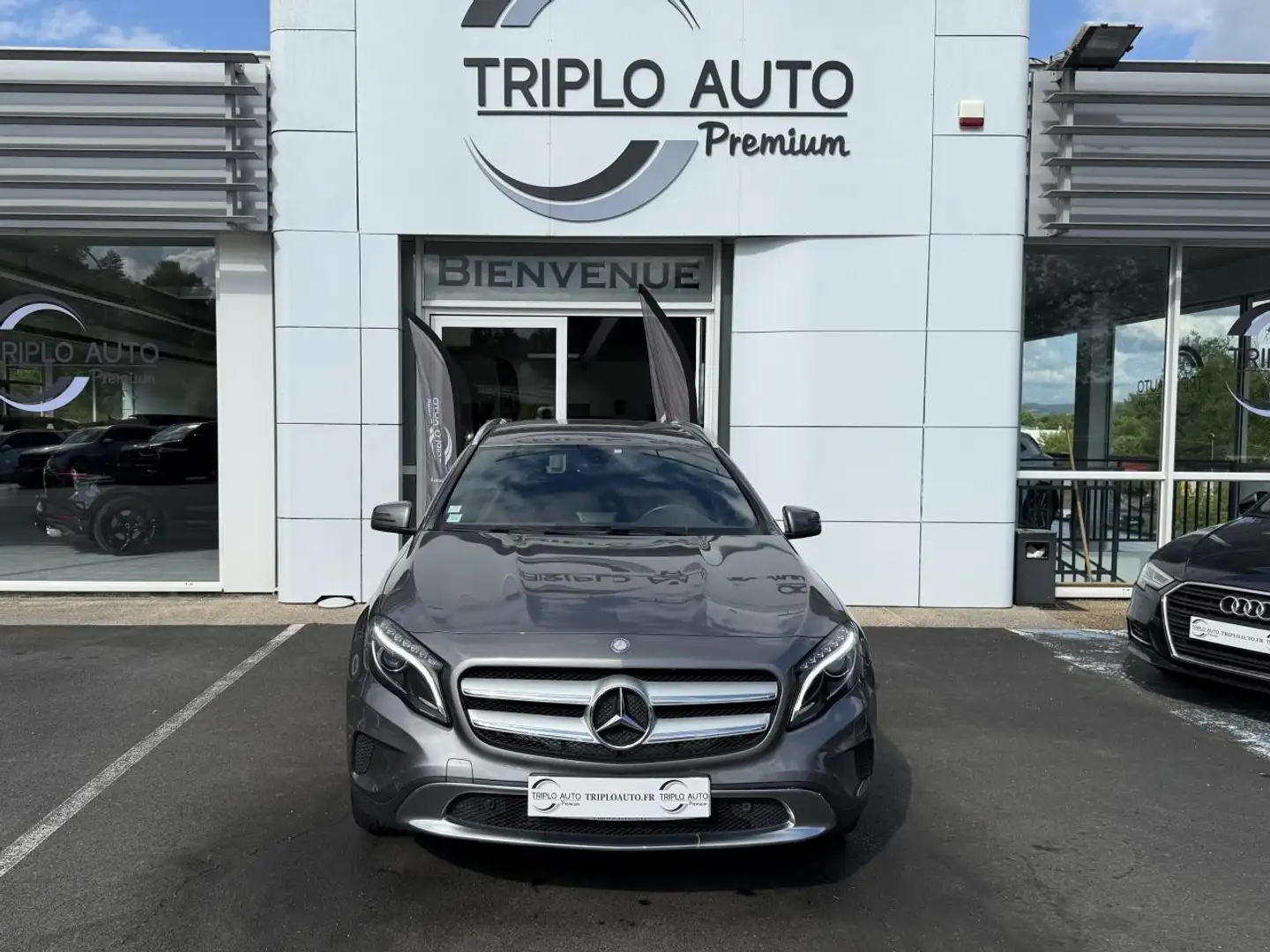 Mercedes-Benz GLA 200 GLA 200 CDI - BV 7G-DCT  - BM X156 Sensation 4-Mat Gris - 2