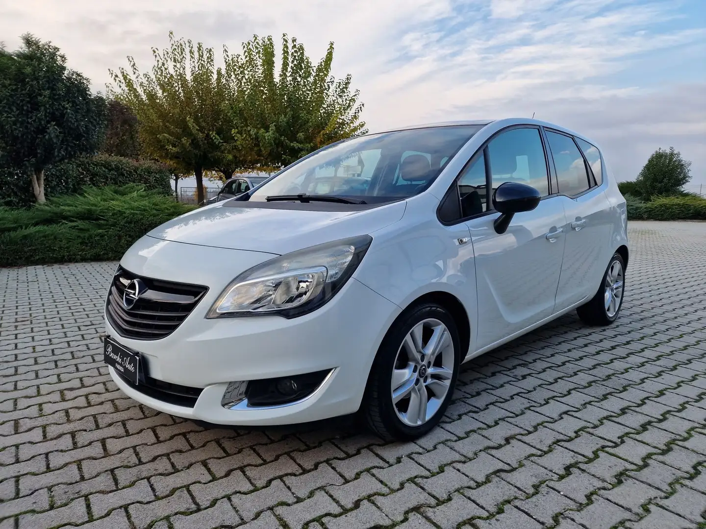 Opel Meriva Meriva 1.4 Turbo 120CV GPL Tech b-color Elective Blanc - 2