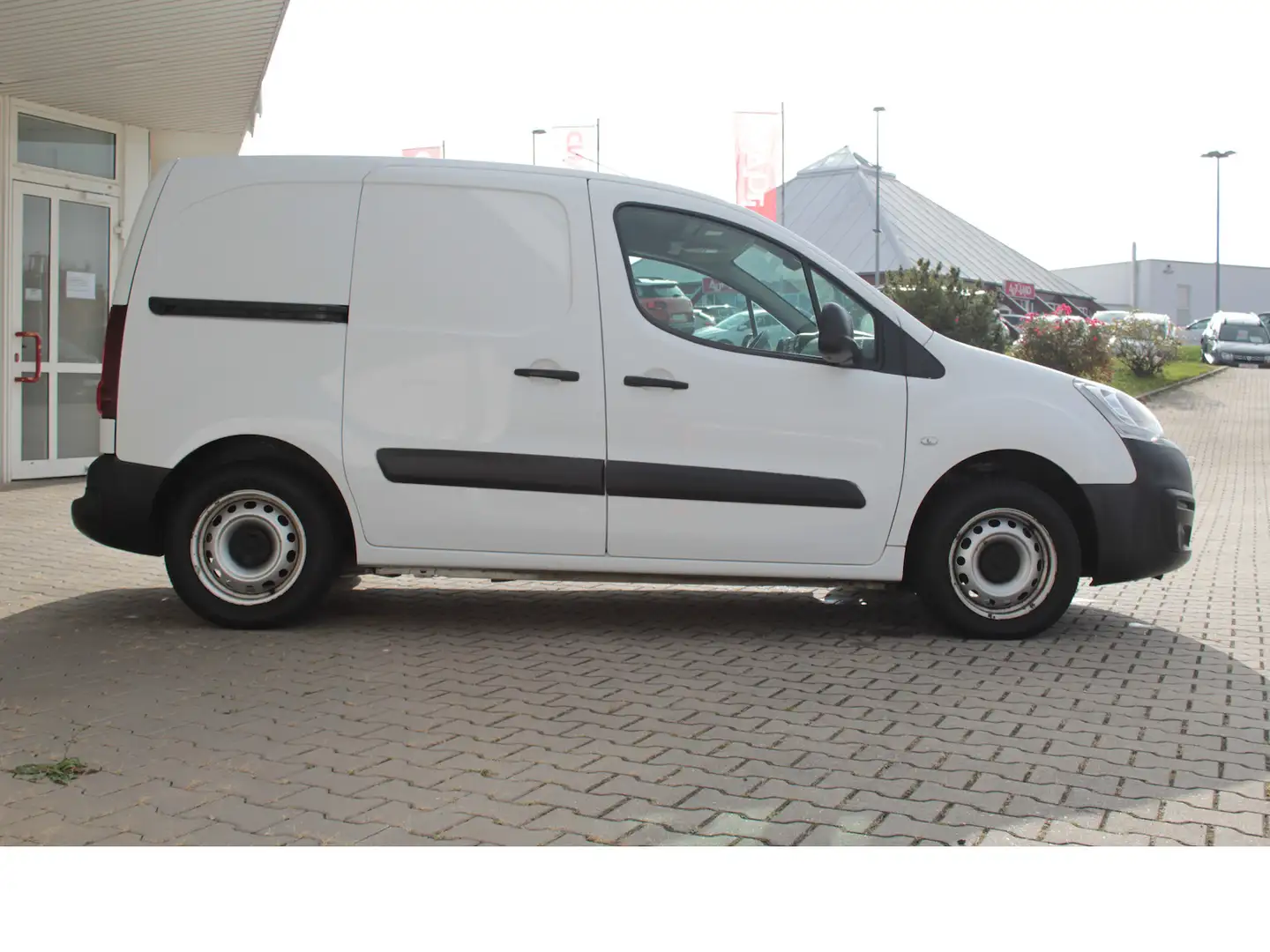 Citroen Berlingo Business L1 Diesel Weiß - 2