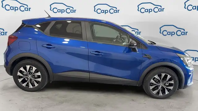 Renault Captur view 4