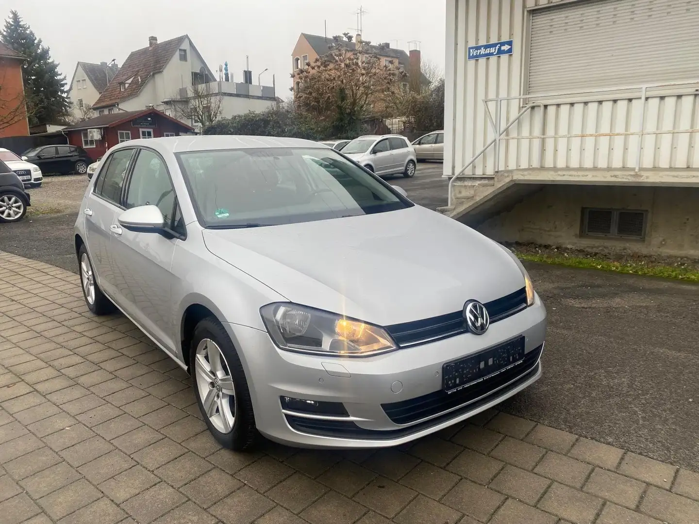 Volkswagen Golf VII 5-Türer 1.2 TSI BlueMotion Comfortline Silber - 2