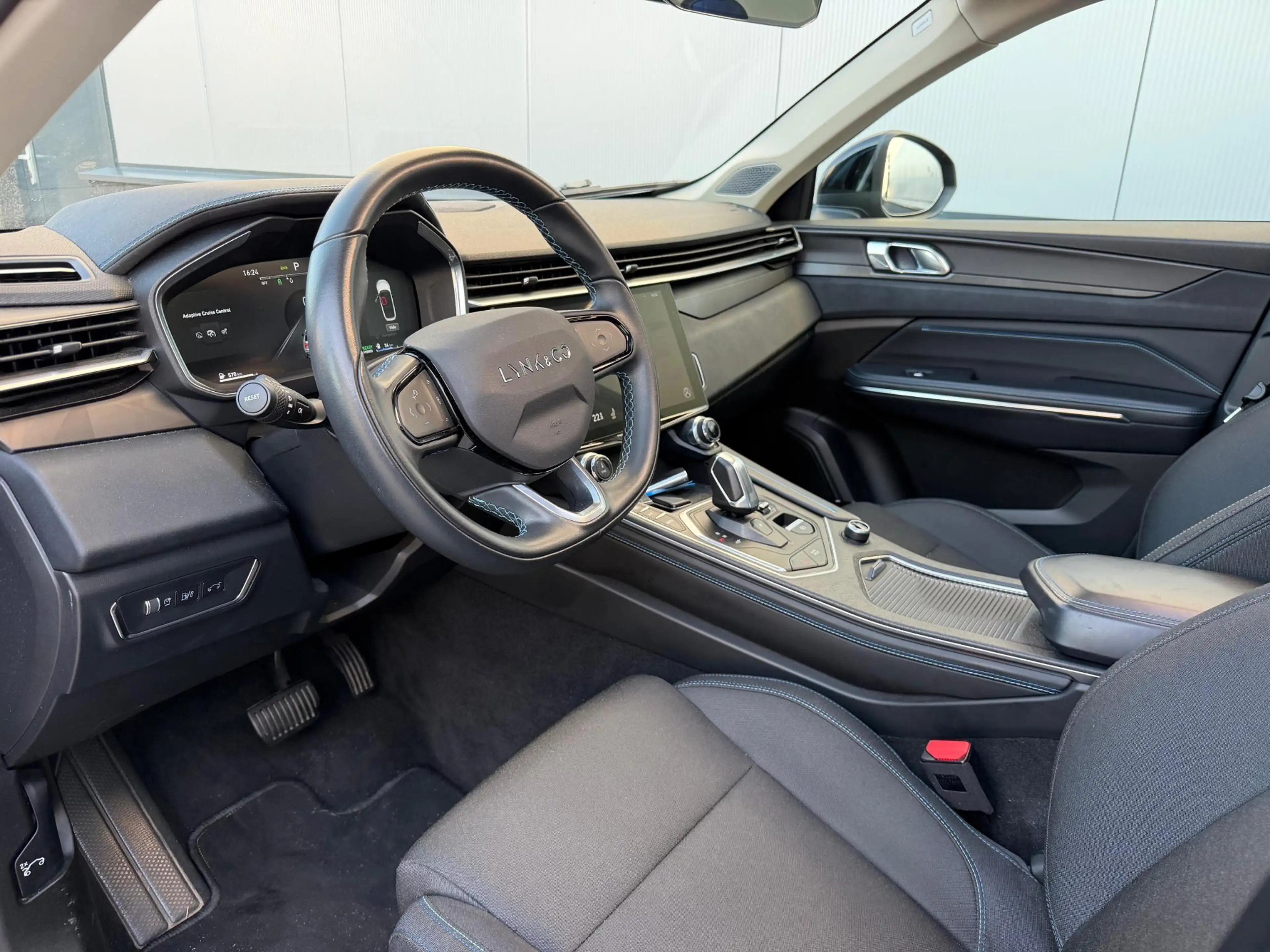 Lynk & Co 01 1.5 PHEV | SOH 93% | Trekhaak | Infinity | Panoram — photo 7