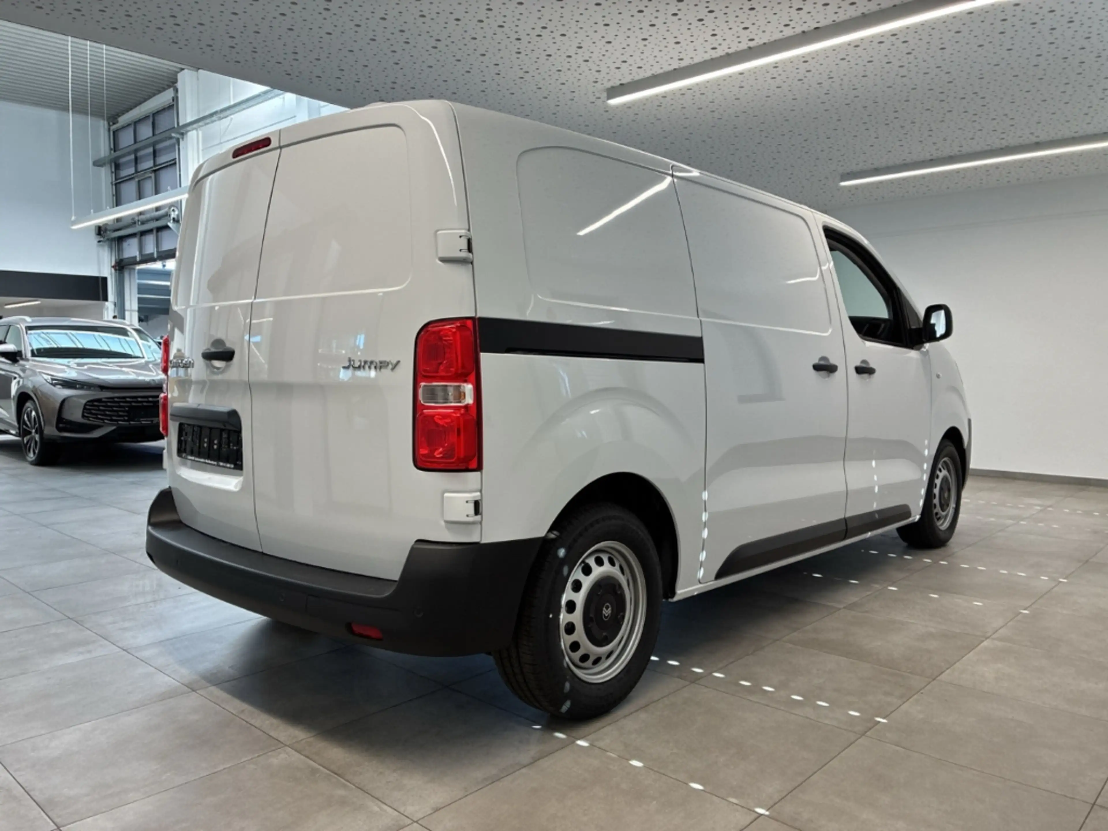 Citroen Jumpy Kasten 2.2 D180 M (L2) AT8 2xSchiebetür Kamera — photo 4