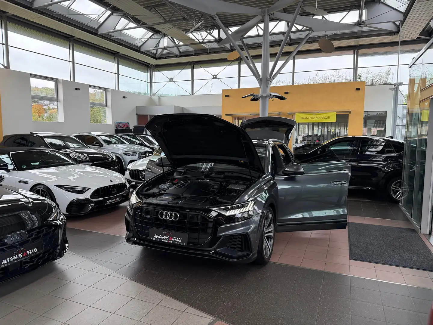 Audi Q8 50 TDI S line Matrix S-Sitze B&O Pano HUD 360° Grau - 2