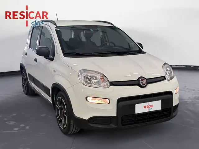 Fiat New Panda 1.0 FireFly Hybrid City Life