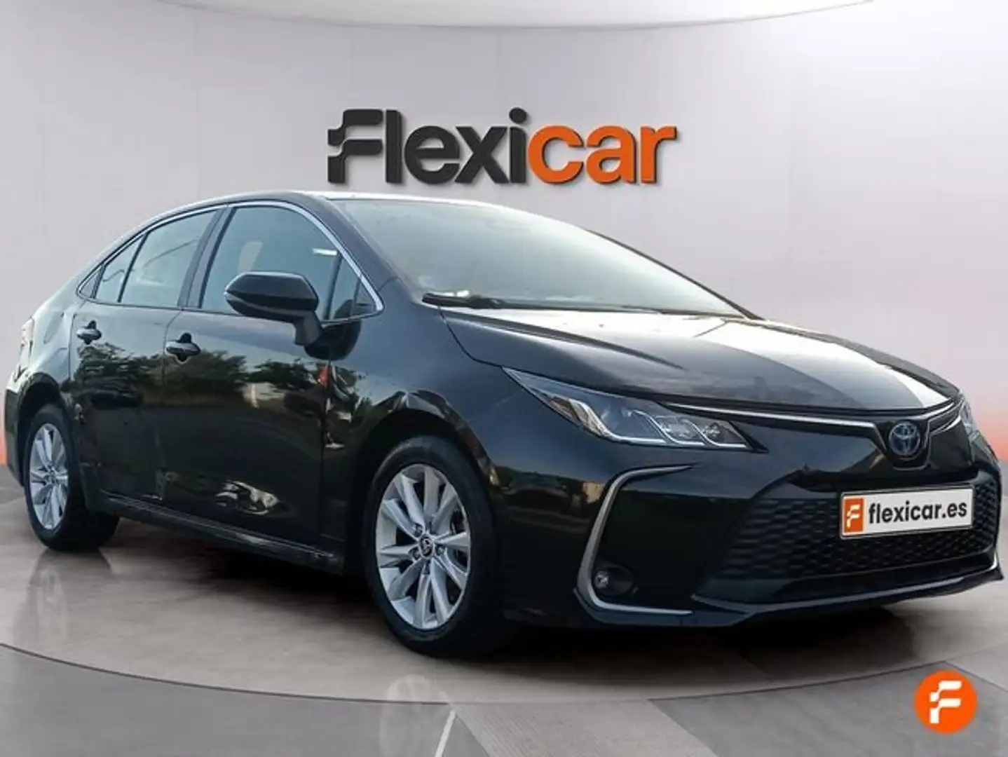 Toyota Corolla 140H Active Plus Negro - 2