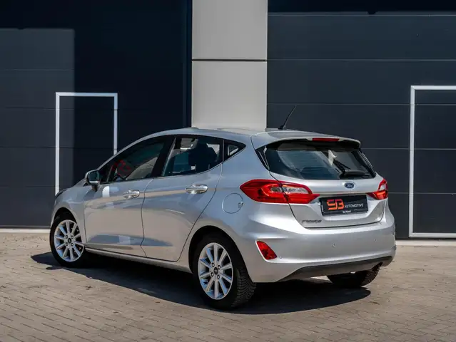 Ford Fiesta view 10