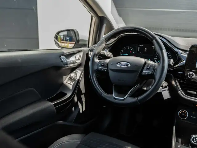 Ford Fiesta view 12