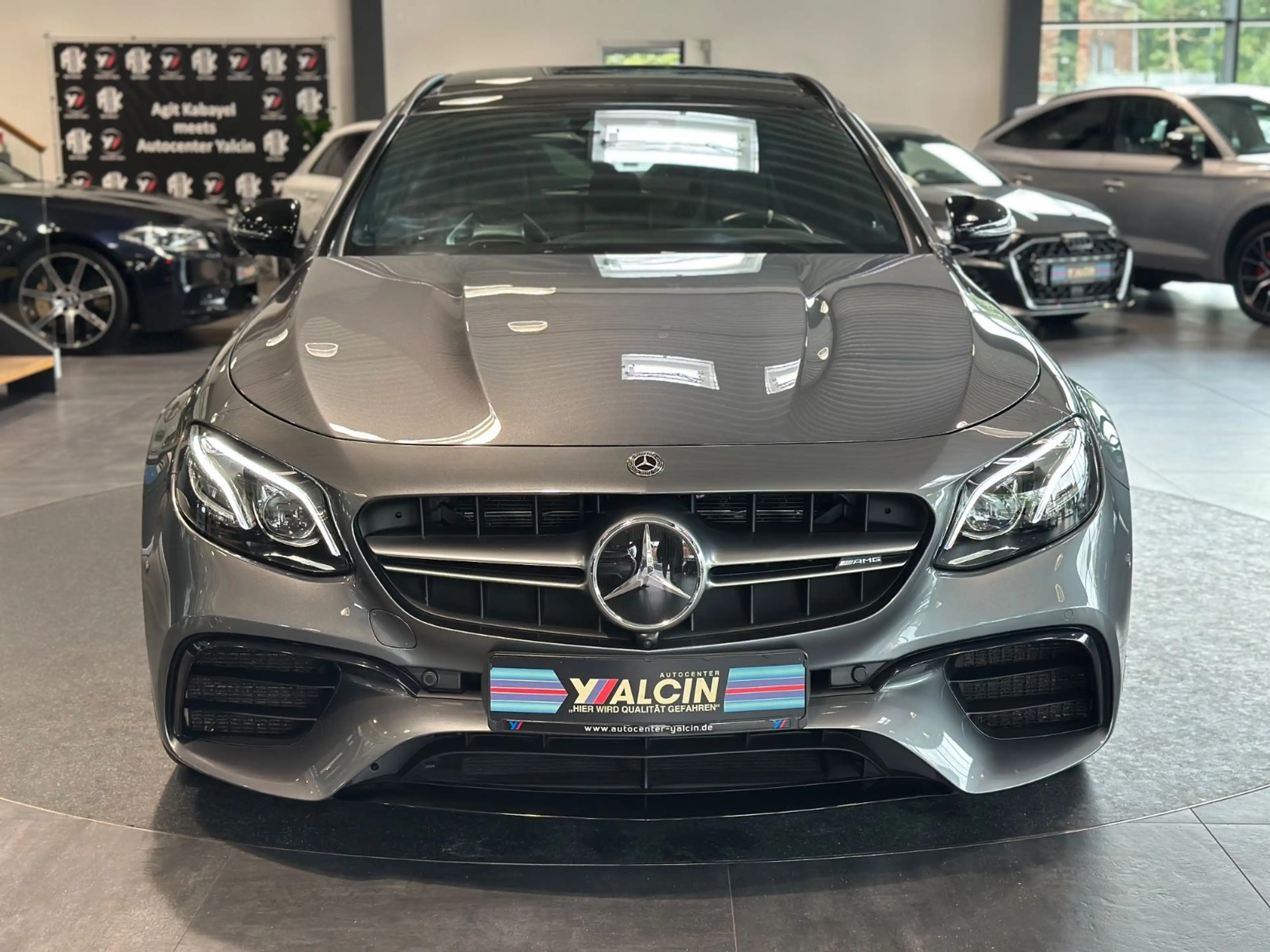Mercedes-Benz E 63 AMG S 4MATIC+ T Aut. 2.H/BURM/PANO/ACC/NIGH — photo 8