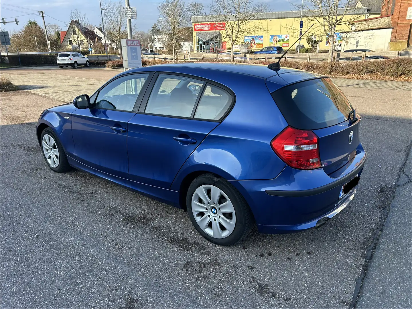 BMW 116 1er Diesel 116d Modrá - 2