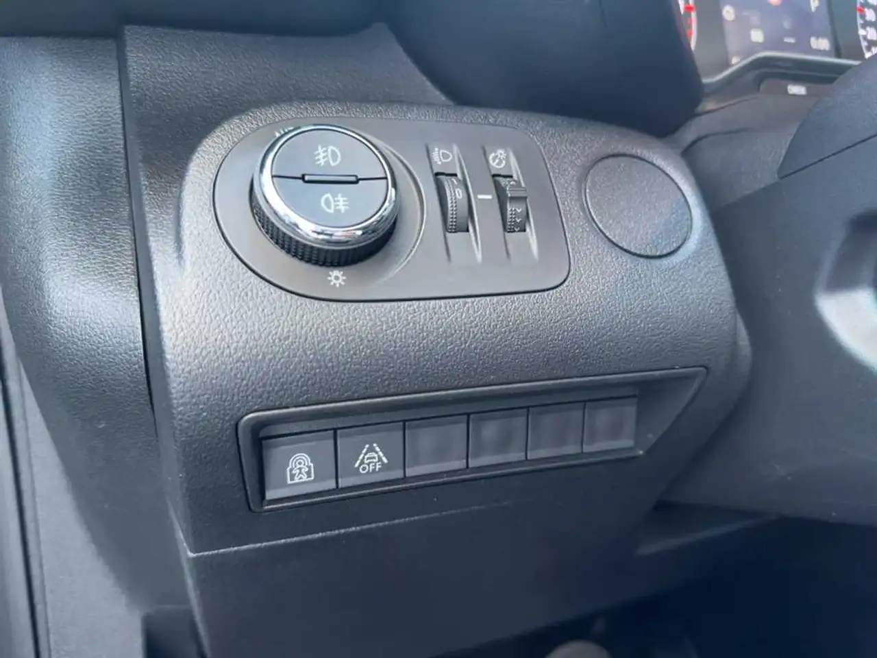 Opel Combo Life Elegance 130Ps Autom. Navi LED PDC SHZ Carplay uvm 15