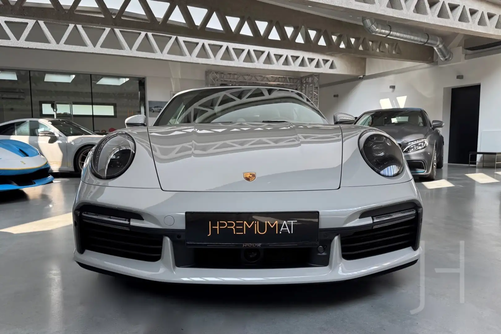 Porsche 992 911 turbo S Cabrio Grau - 1