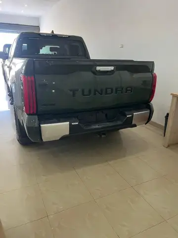 Toyota Tundra