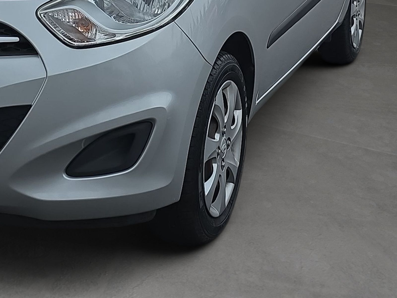 Hyundai i10 1.1 Automatik Bluetooth Soundsystem AUX — photo 8