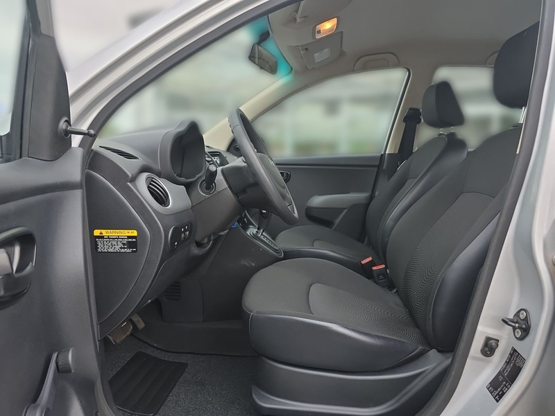 Hyundai i10 1.1 Automatik Bluetooth Soundsystem AUX — photo 10
