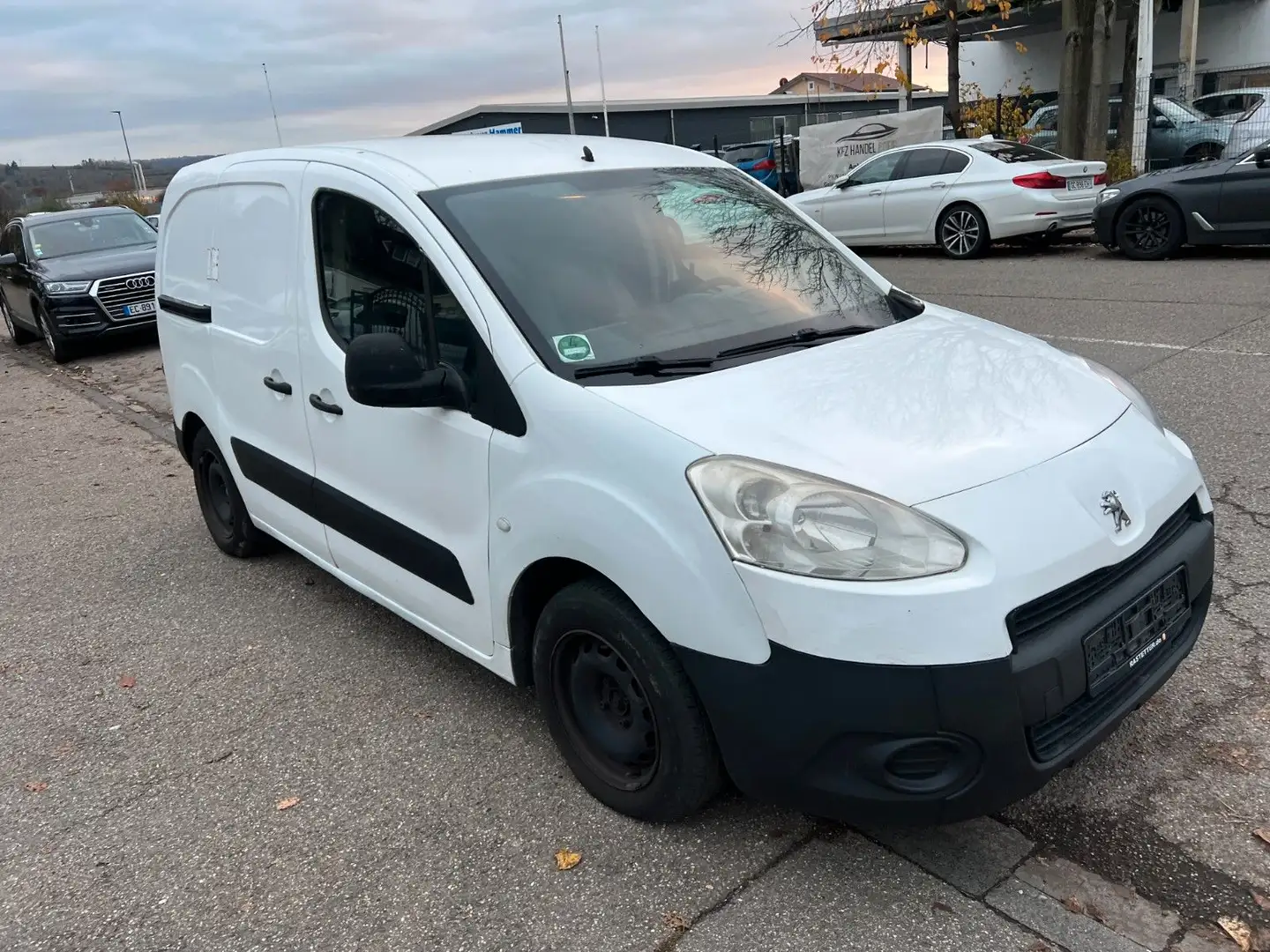 Peugeot Partner 1.6 HDI *KLIMA*TÜV bis 10/2025* Blanco - 1