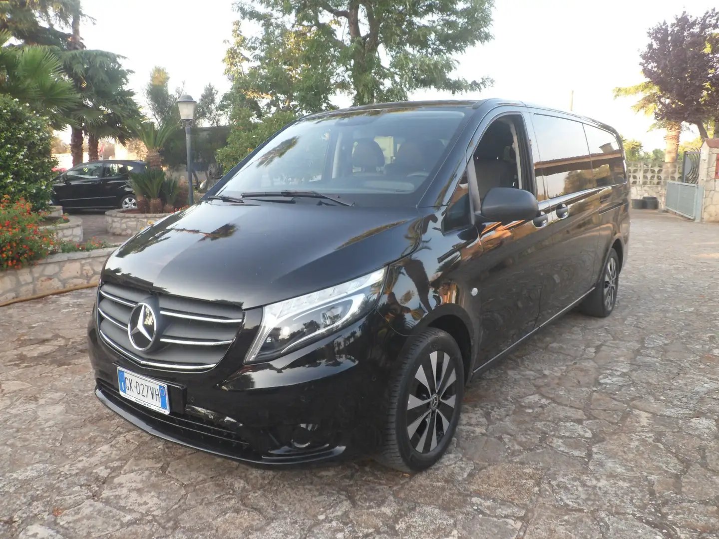 Mercedes-Benz Vito 2.0 116 CDI PL Tourer Select Extra-Long Чёрный - 1