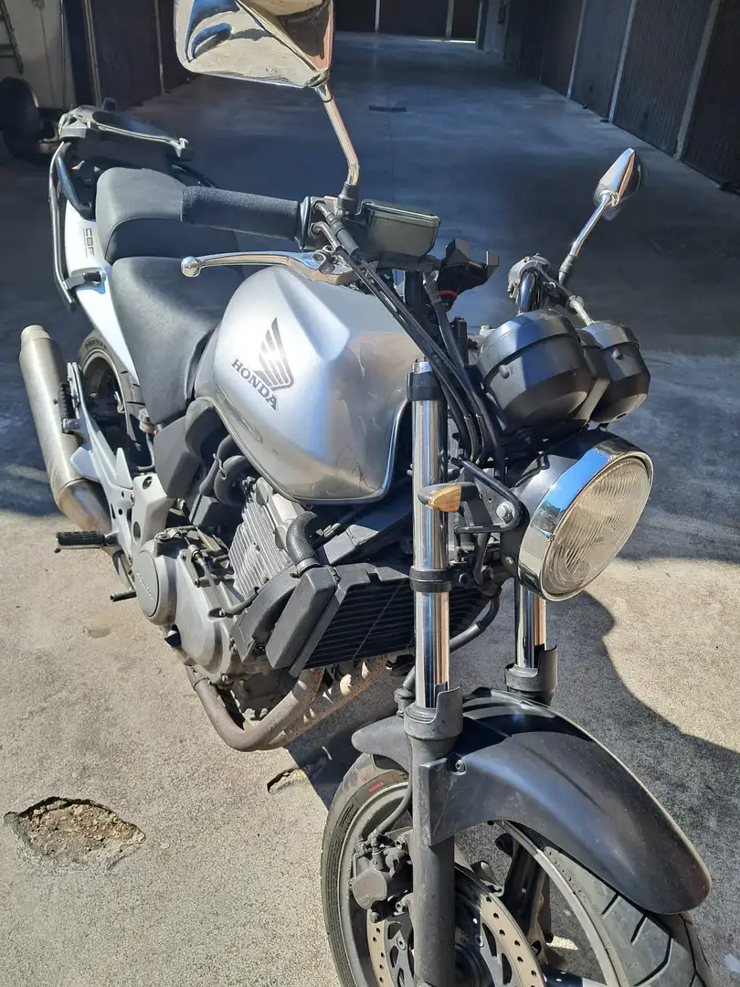 Honda CBF 500 Srebrny - 2