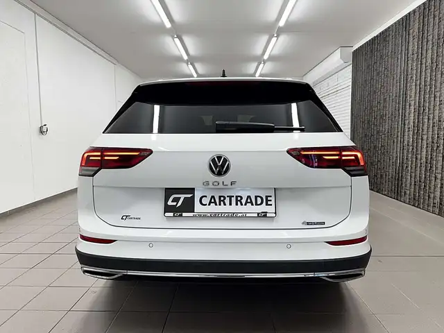 Volkswagen Golf view 8