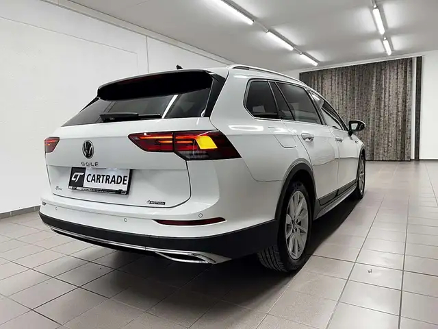 Volkswagen Golf view 7
