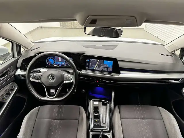 Volkswagen Golf view 14