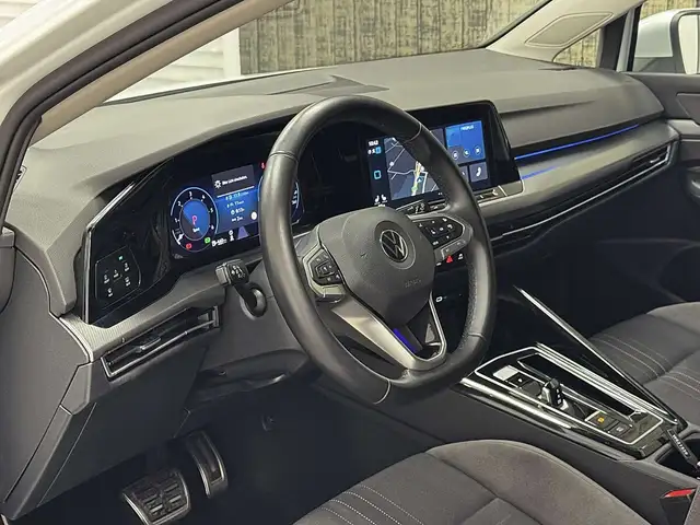 Volkswagen Golf view 12