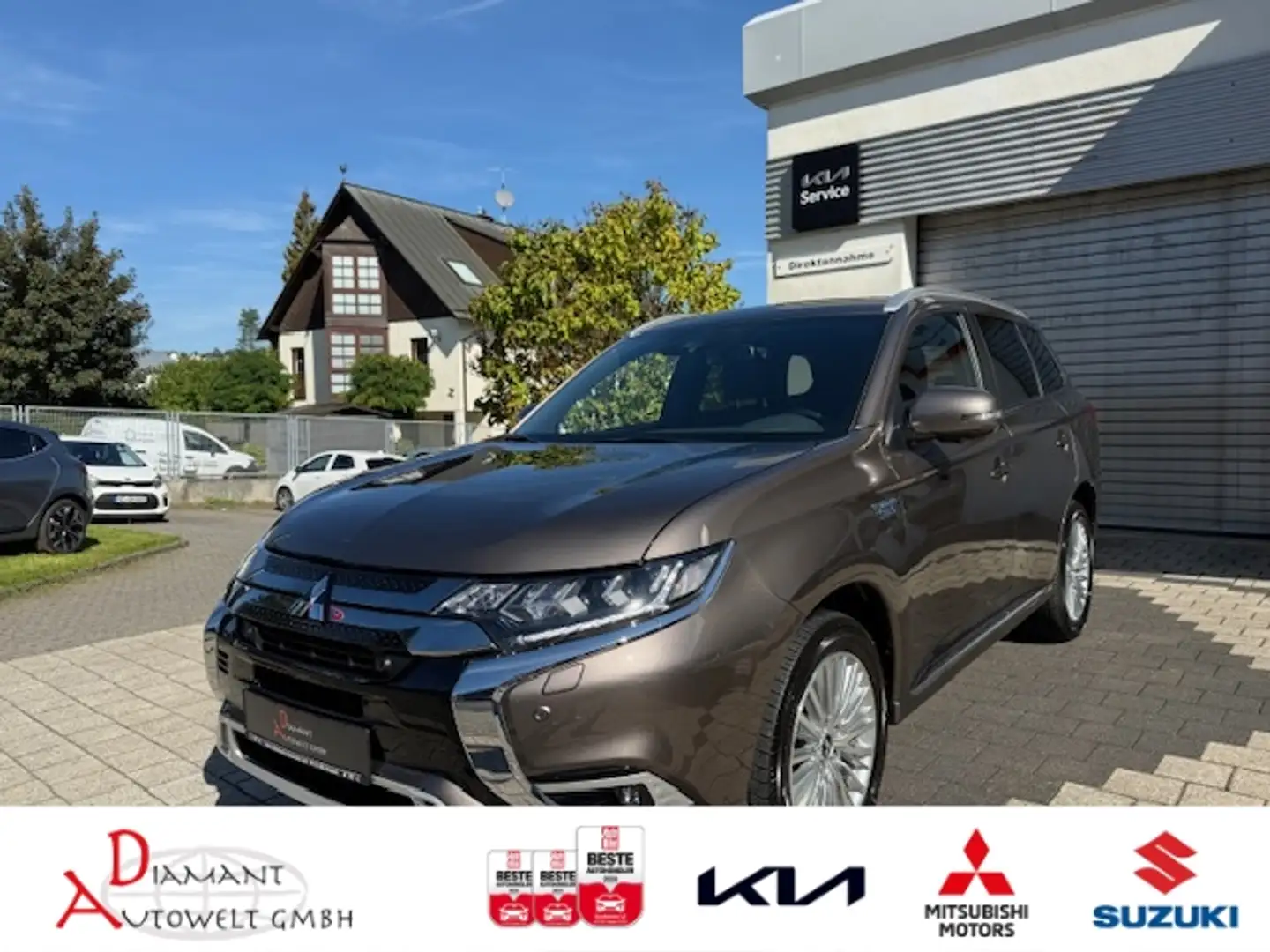 Mitsubishi Outlander Top 4WD EU6d-T PHEV 2.4 TOP**SD**WKR** Braun - 1