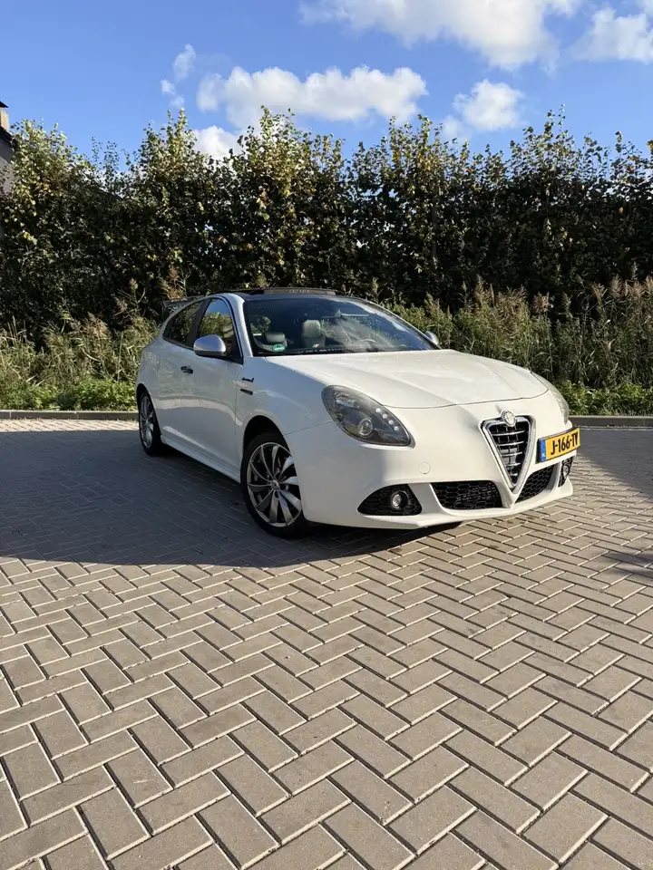 Alfa Romeo Giulietta